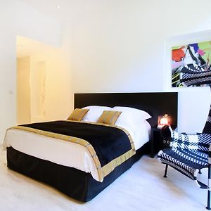 Chambre Standarde Lit Queen-Size